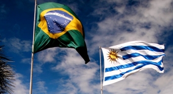 Brasil e Uruguai fazem acordo que garante visto permanente a seus cidadãos